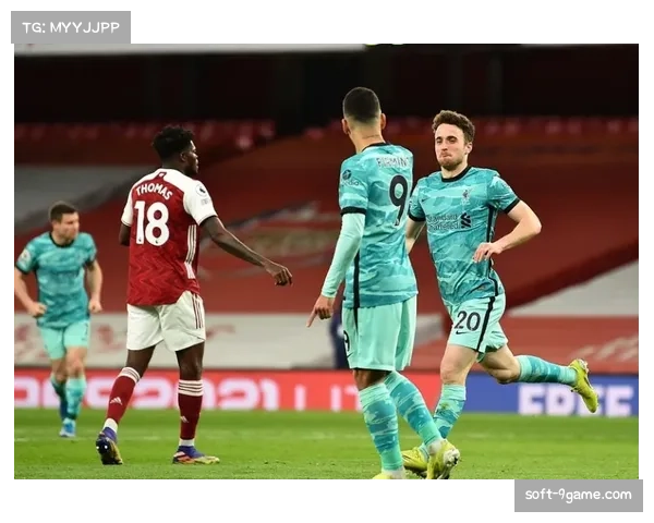 奥萨苏纳主场防守稳固 快速反击战术应对强敌