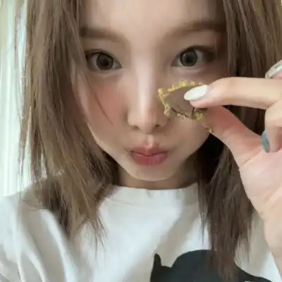 高荻芷
